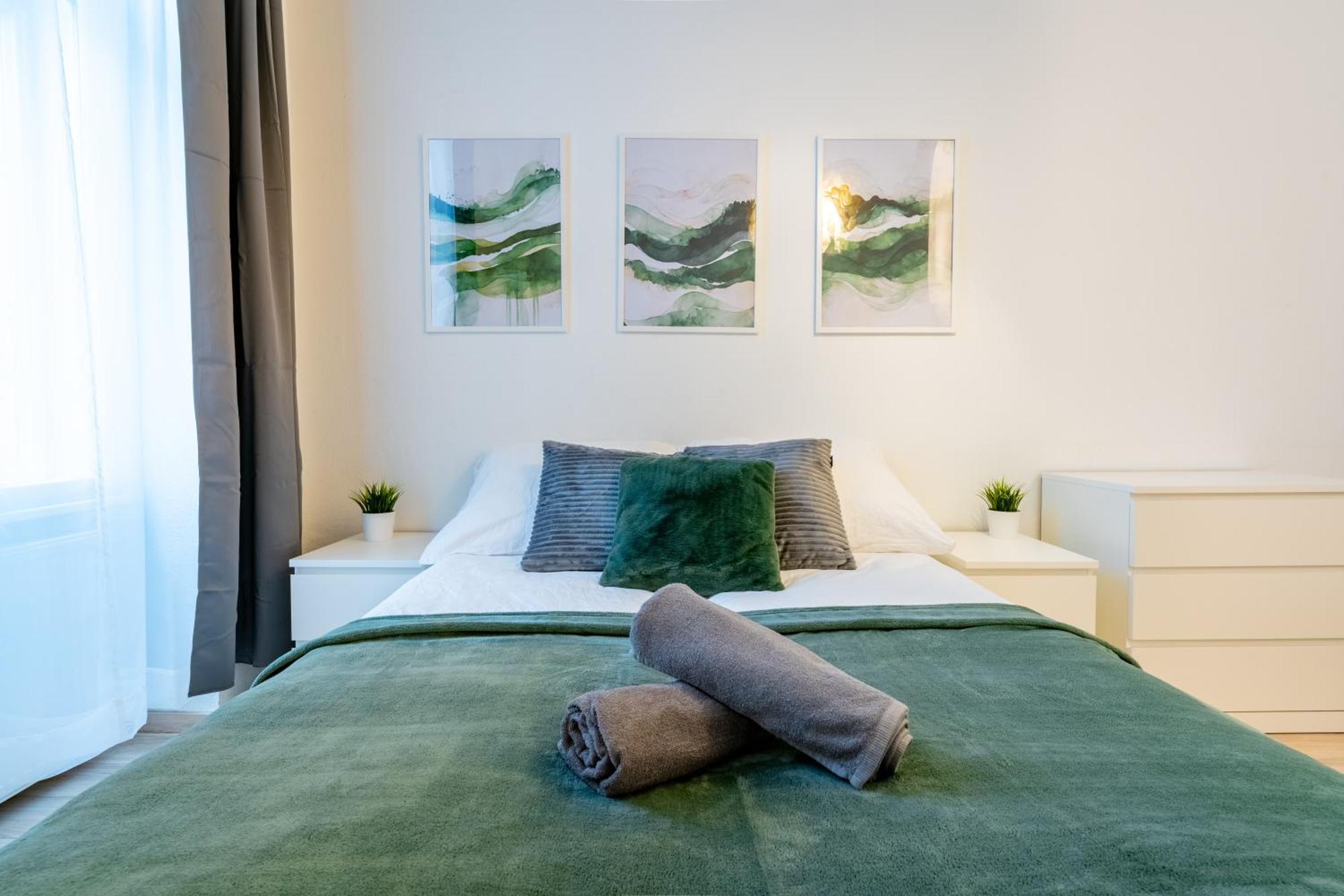 Wave - 3 Bedroom Apt In Center Budapest Bagian luar foto